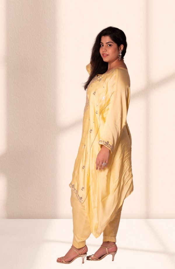 Yellow Punjabi Salwar Kameez - Image 3